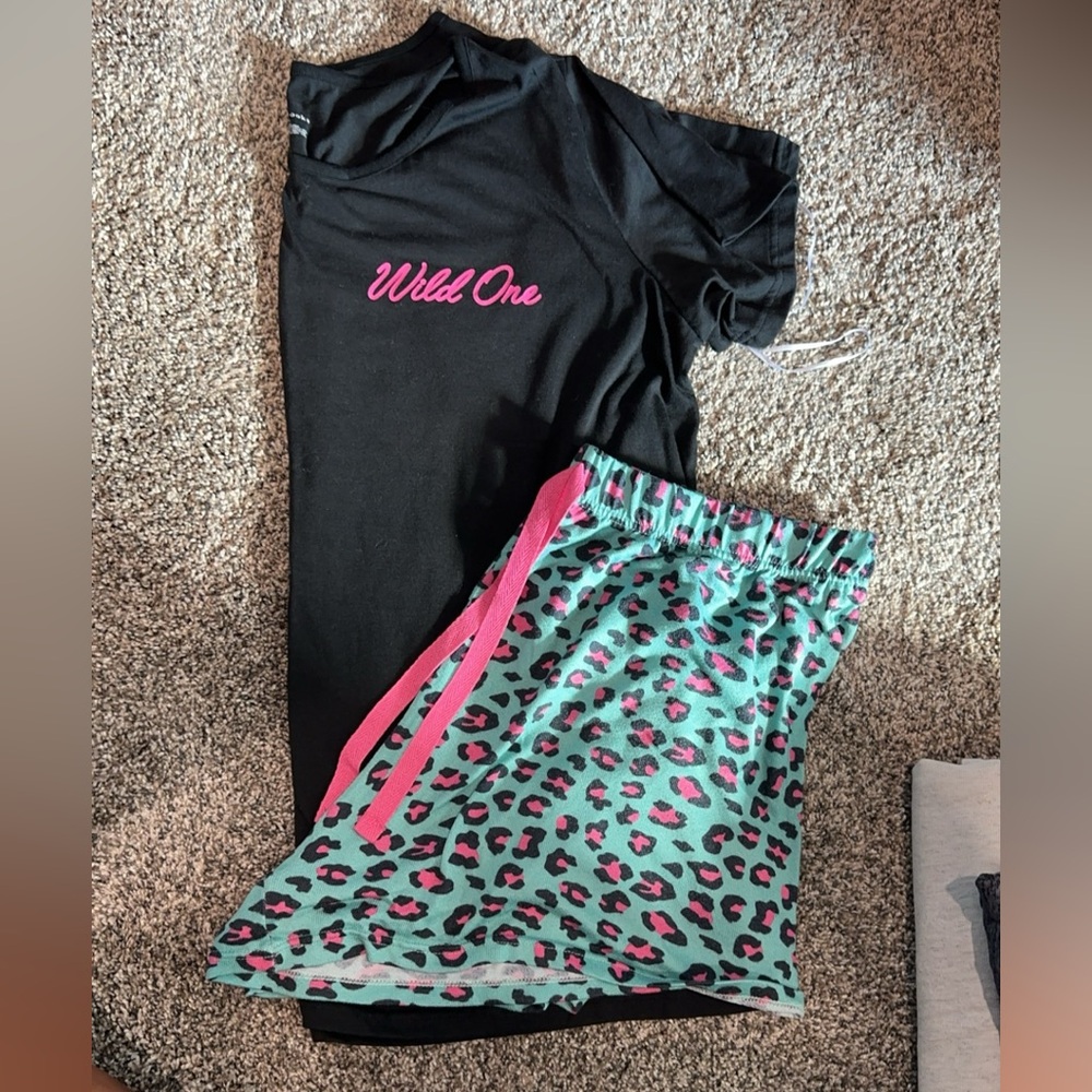 Bobbie Brooks 3x Pajama Set